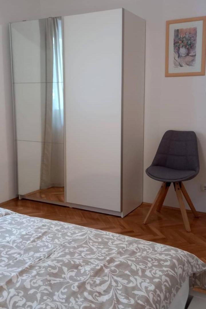 Apartments by the sea Podgora, Makarska - 2594 Ruang foto