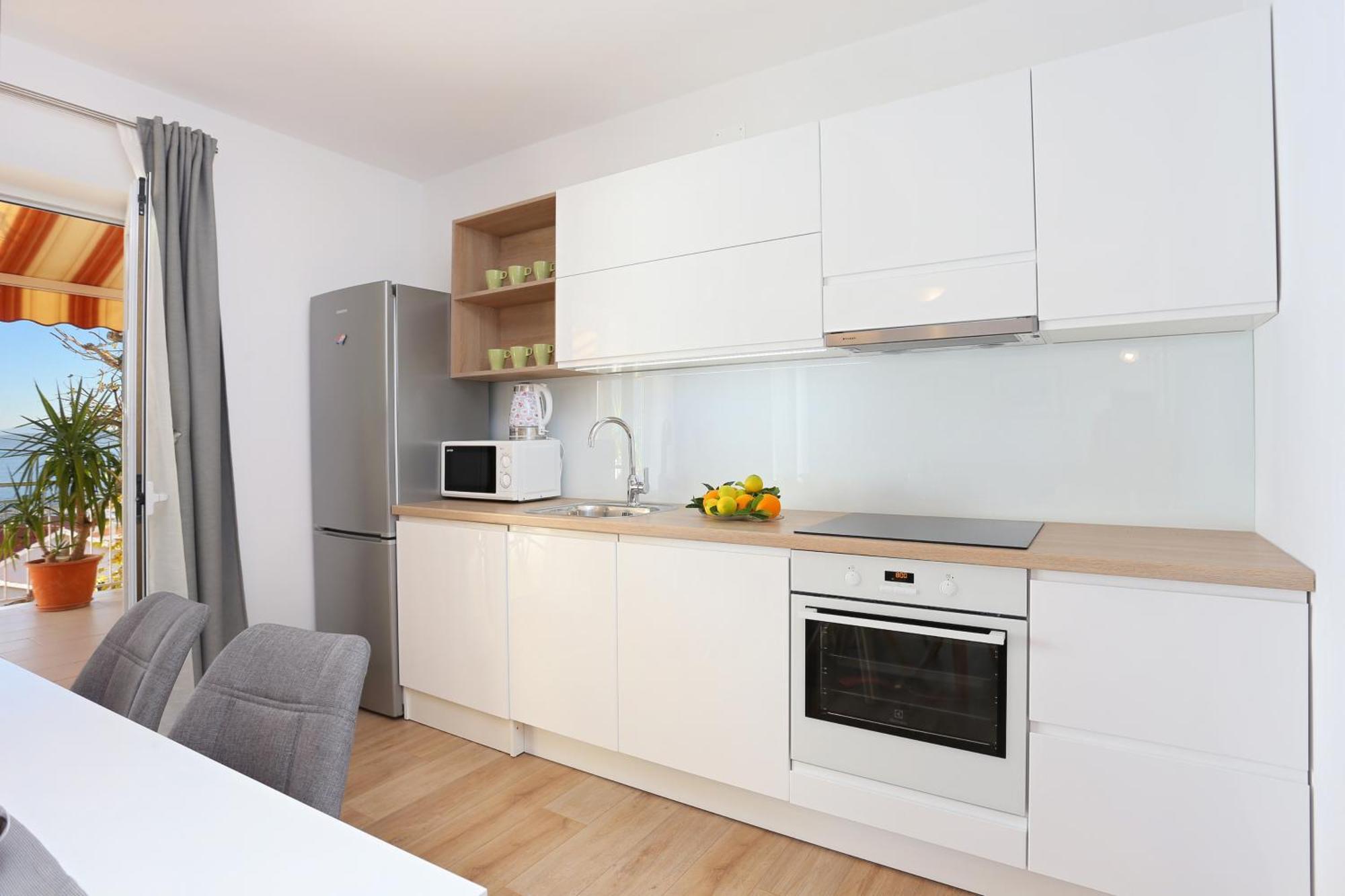 Apartments by the sea Podgora, Makarska - 2594 Ruang foto